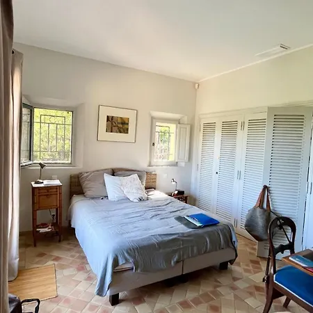 Style Colonial * Le Rayol-Canadel-sur-Mer