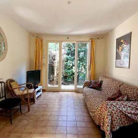 Style Colonial Villa Le Rayol-Canadel-sur-Mer