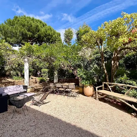 Villa Style Colonial Le Rayol-Canadel-sur-Mer