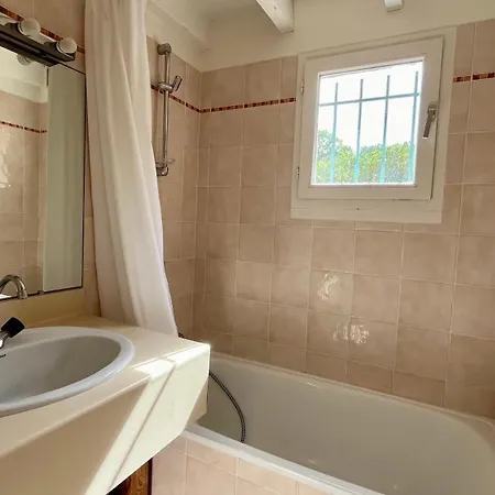 Vila Style Colonial