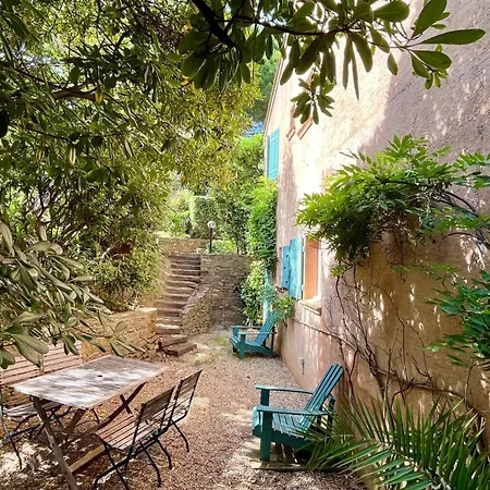Vila Style Colonial Le Rayol-Canadel-sur-Mer